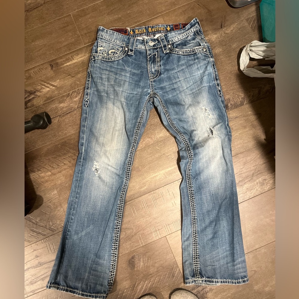 Men’s rock revival jeans!